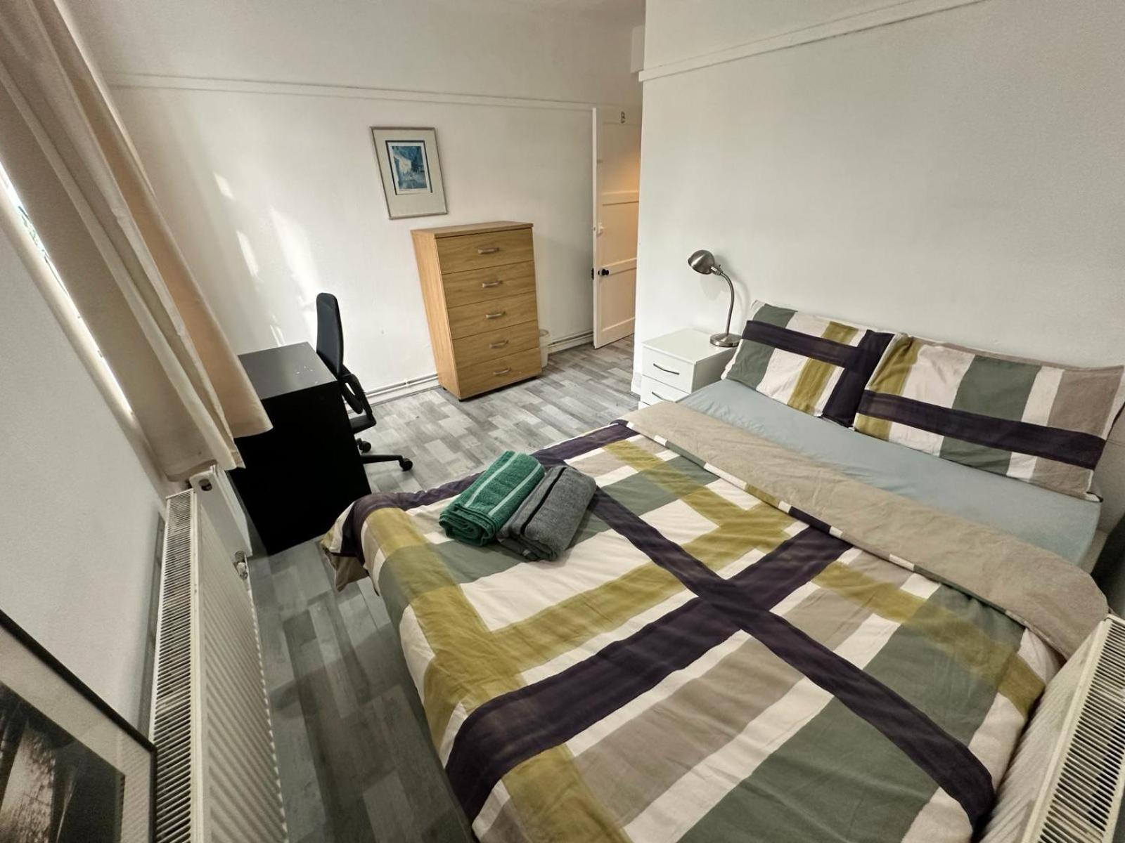 Aldgate East Rooms R2 ลอนดอน ภายนอก รูปภาพ